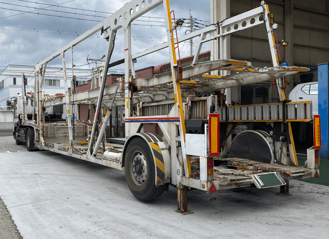 特殊車両の架装・修理写真05